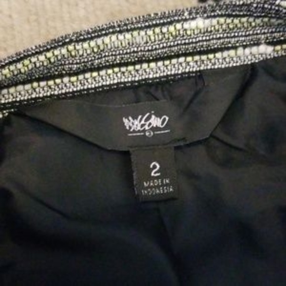 3/$20 MOSSIMO|Size 2 Metallic Tweed Blazer - Picture 5 of 7